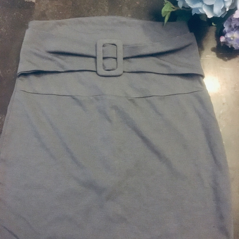 Grey belted tube top